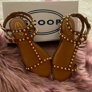 Scoop studded sandal